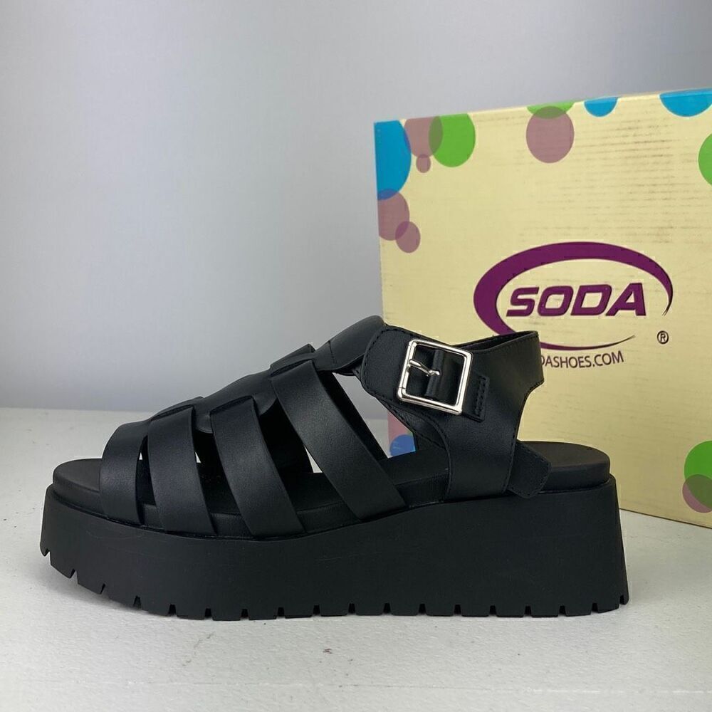 Soda Shoes Pullout Buckle Sandal Black Women’s Size 9.5 NEW